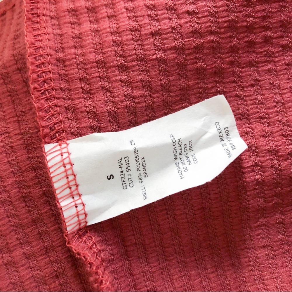 green envelope | red tie front short sleeve - Picture 5 of 5
